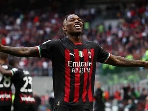 Ngôi sao 100 triệu báo tin buồn cho châu Âu