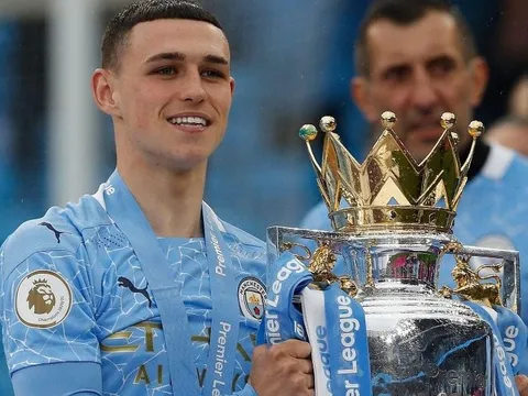 Ngôi sao 22 tuổi vô địch Premier League lần thứ 5