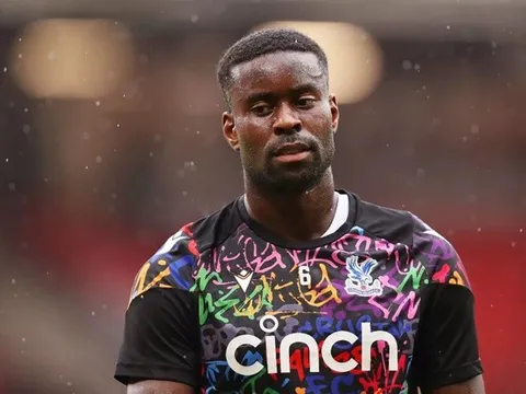 Ngôi sao 60 triệu bật đèn xanh cho Man Utd