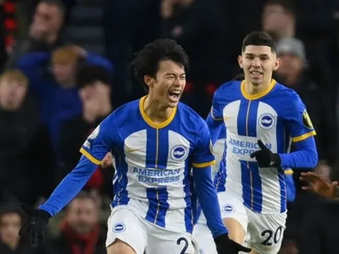 Ngôi sao khiến Premier League bấn loạn tuyên chiến với Man Utd