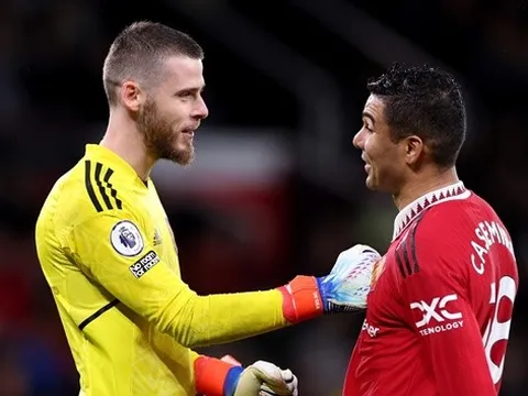 Ten Hag nhận gợi ý đắt giá, ngôi sao thay thế Casemiro lộ diện