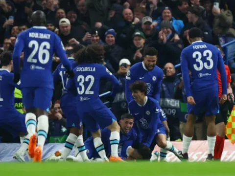 Ngược dòng trước Dortmund, Chelsea giành vé vào tứ kết Champions League