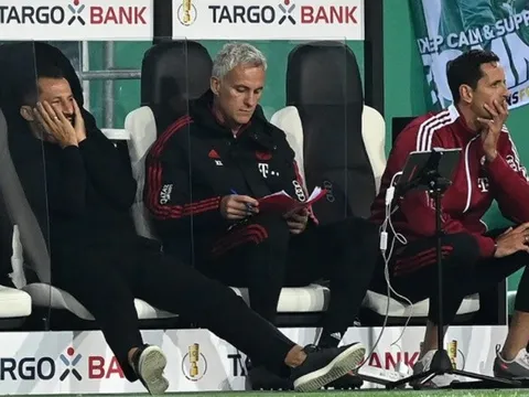 Người Bayern sốc vì thất bại 0-5