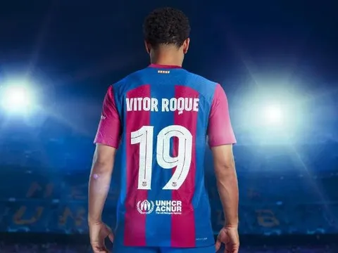 Người chọn Vitor Roque cho Barcelona