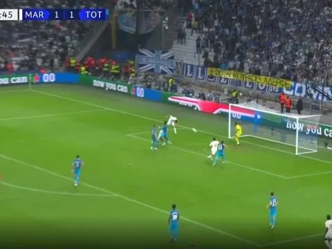 Người cũ Arsenal bỏ lỡ muối mặt trước Spurs, đội nhà bị loại luôn khỏi cúp châu Âu