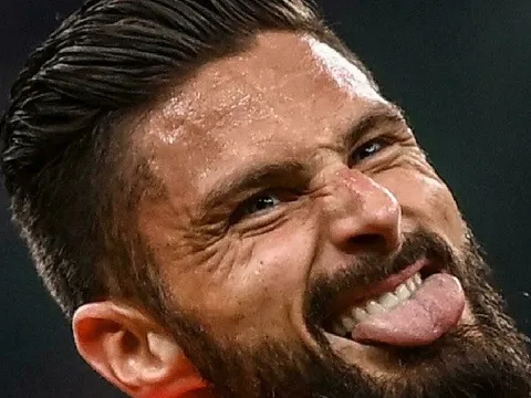 Người cũ Chelsea trên con đường phá giải lời nguyền số 9 tại Milan