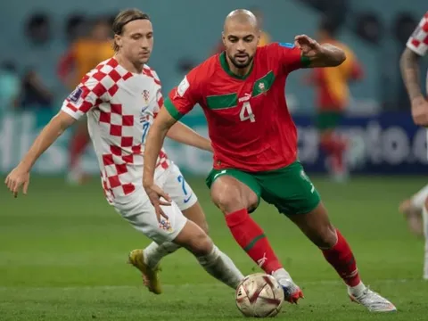 Người cũ M.U ủng hộ thương vụ Amrabat