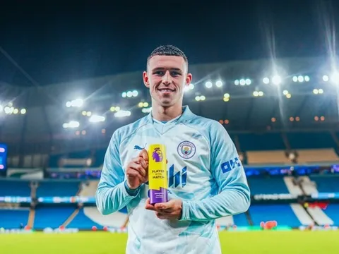 Người hùng Man City nhận mưa lời khen