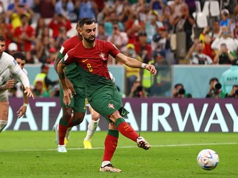 Người thắng kẻ thua sau trận Bồ Đào Nha 2-0 Uruguay