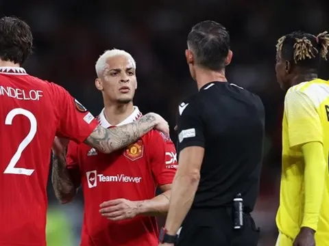 Người thắng kẻ thua sau trận M.U 3-0 Sheriff