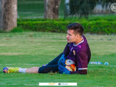 Nguyễn Filip nhận xét thẳng thắn về trình độ cầu thủ V-League