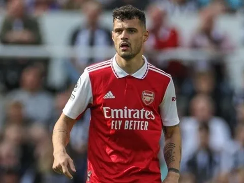 Lý do Xhaka dứt áo rời Arsenal
