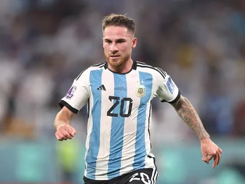 Nhà vô địch World Cup chốt bến đỗ khiến châu Âu bất ngờ