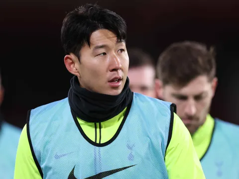 Nhận đòn đau phút 80, Tottenham bị đội hạng dưới loại khỏi FA Cup