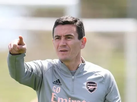 Nhân vật đặc biệt Man Utd mang về đã thể hiện uy quyền của Ten Hag