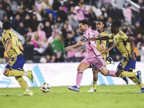 "Nhảy số" cực nhanh, Messi lại làm điên đảo MLS