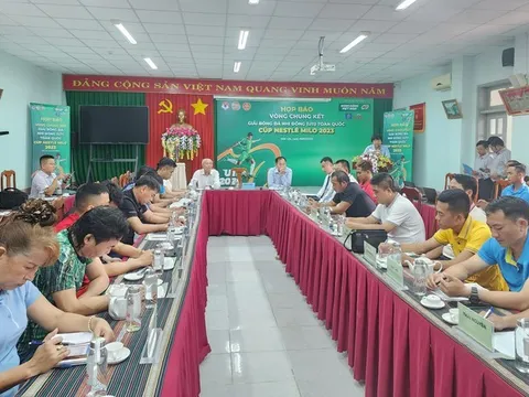 16 đội tranh tài tại vòng chung kết giải bóng đá nhi đồng toàn quốc