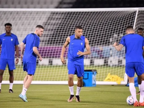 Những chiếc vé đầu tiên vào vòng knock-out sẽ gọi tên ai?