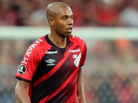 Những cựu sao Man City thi đấu ngoài châu Âu