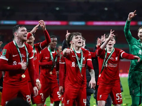 Những đứa trẻ nhà Klopp giúp Liverpool làm nên kỳ tích