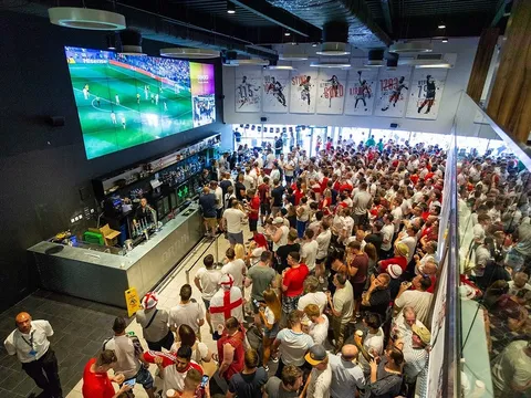Những giải đấu từng cấm rượu, bia như World Cup ở Qatar