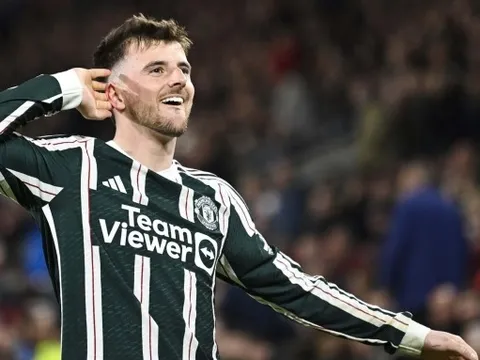 Những ngôi sao bất ngờ hóa gánh nặng tại Man United