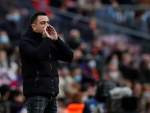 Những vấn đề Xavi chưa thể giải quyết tại Barca