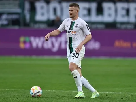 Nico Elvedi - Vua chuyền bóng ở Bundesliga