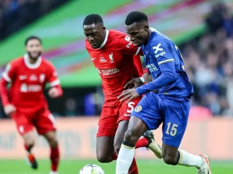 Nicolas Jackson bị chê bai non kém