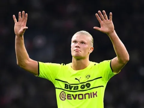 Vắng Haaland, đã có một sao mai Bundesliga khác làm bùng nổ Cúp C1