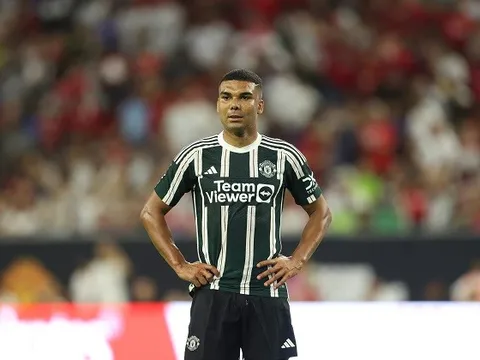 Casemiro thể hiện ra sao trong lần đầu gặp lại Real Madrid?