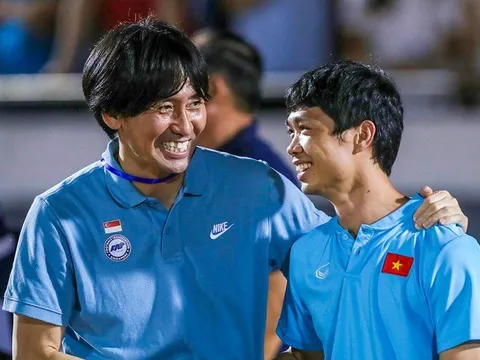 HLV Singapore nêu mong muốn trong ngày gặp Việt Nam