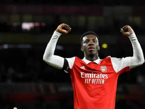 4 cách xoay sở giúp Arsenal "câu giờ" cho Jesus