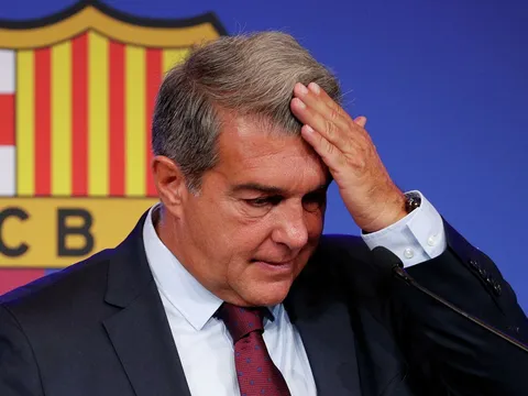 Nợ ngập đầu, chủ tịch Barca chuẩn bị khởi kiện người tiền nhiệm
