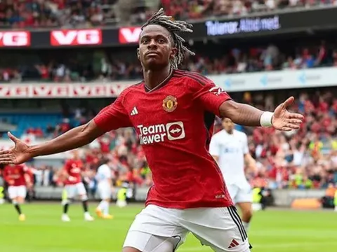 6 ngọc quý chờ được Ten Hag khai phá