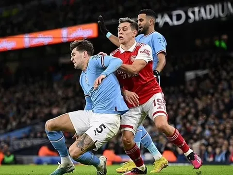 Nối gót Arsenal, Man City nhận cú sốc trời giáng