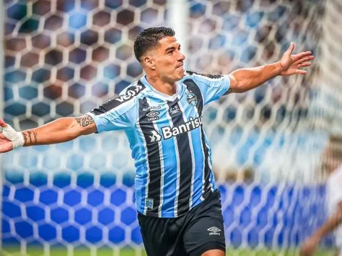 Suarez chuẩn bị tái hợp Messi