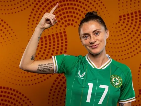 Nữ tuyển thủ Ireland: Rời sân cỏ vì tai nạn và lần đầu chơi tại World Cup