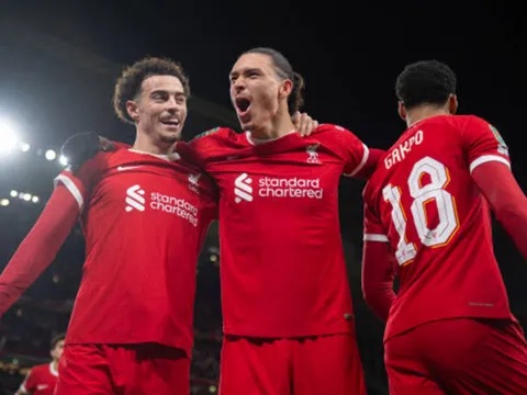 Jurgen Klopp chỉ tên cầu thủ xui xẻo nhất quả đất