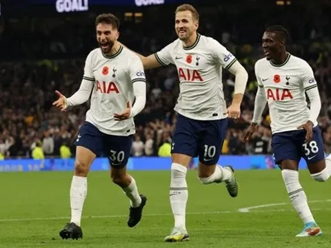 Nunez đưa Liverpool đến chiến thắng; Tottenham ngược dòng điên rồ