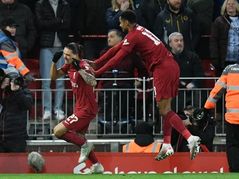 Nunez tỏa sáng, Liverpool đánh rơi chiến thắng