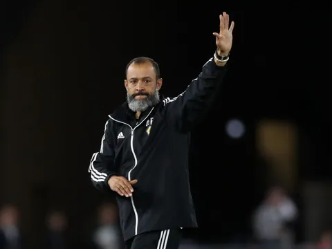 CHÍNH THỨC: Cựu HLV Tottenham bị sa thải sau mâu thuẫn với Benzema