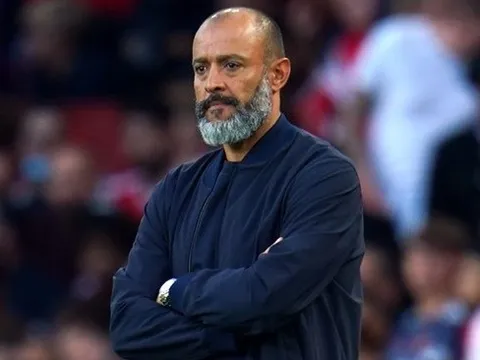 Nuno Santo vạch trần sự thật tại Tottenham