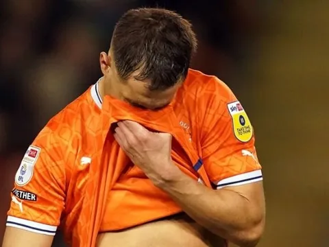 Nước mắt trong ngày Blackpool xuống hạng