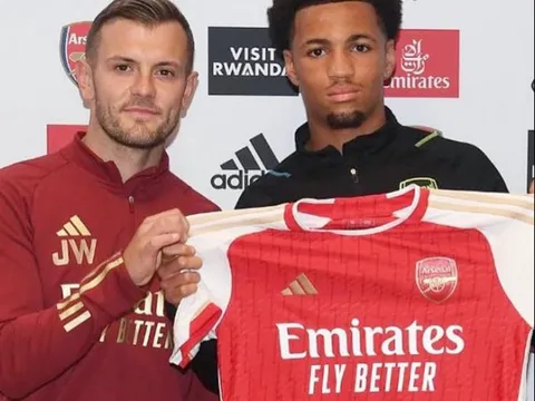 Arteta khen tấm tắc thần đồng Arsenal