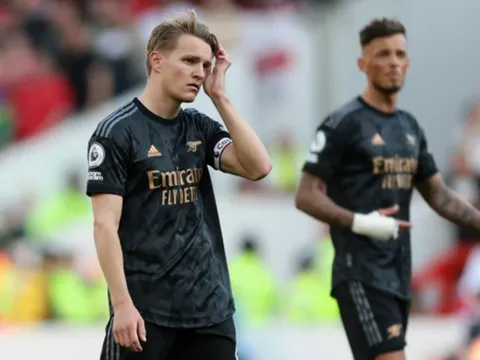 Arteta nói gì về sai lầm của Odegaard?