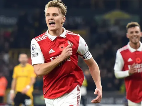 Trút cơn thịnh nộ lên HLV Milan, Odegaard xứng đáng thủ lĩnh Arsenal