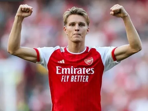 Chuyên gia yêu cách Martin Odegaard chơi bóng