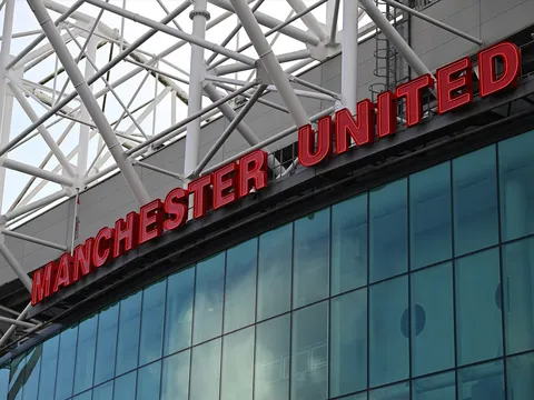 Qatar tiến thêm một bước để hỏi mua Man Utd
