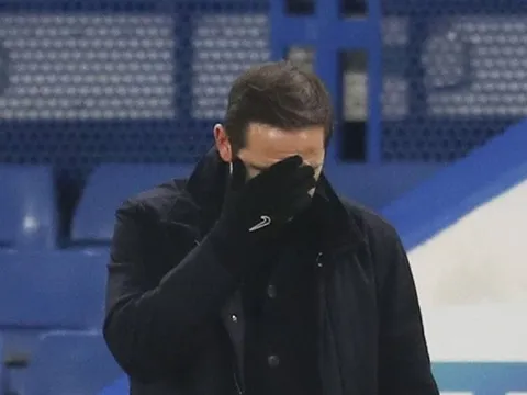 Chelsea chia điểm bạc nhược, Lampard đối mặt với 'câu hỏi hóc búa'